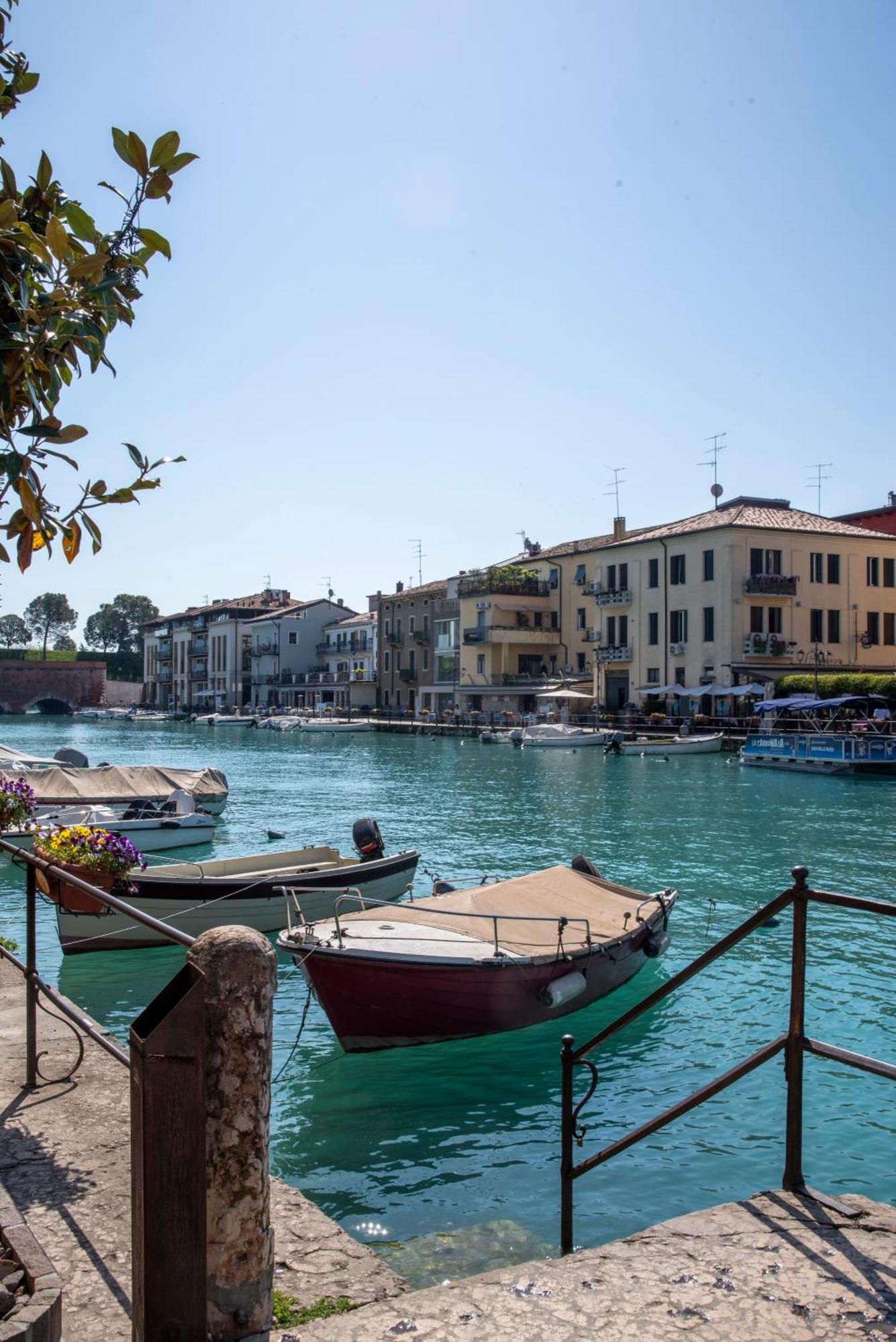 Palazzo Cordigero - Apartments Peschiera del Garda Extérieur photo