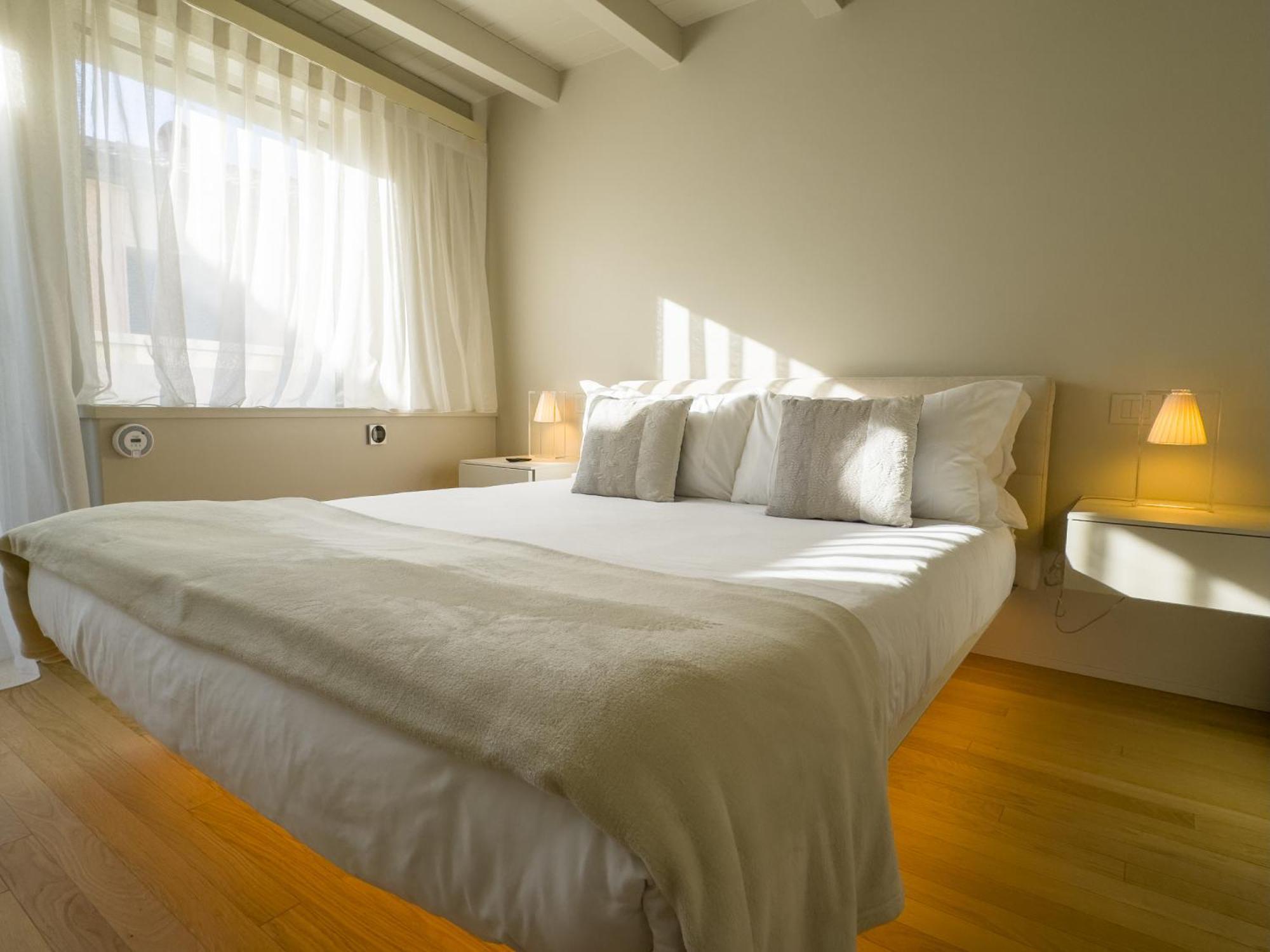 Palazzo Cordigero - Apartments Peschiera del Garda Extérieur photo