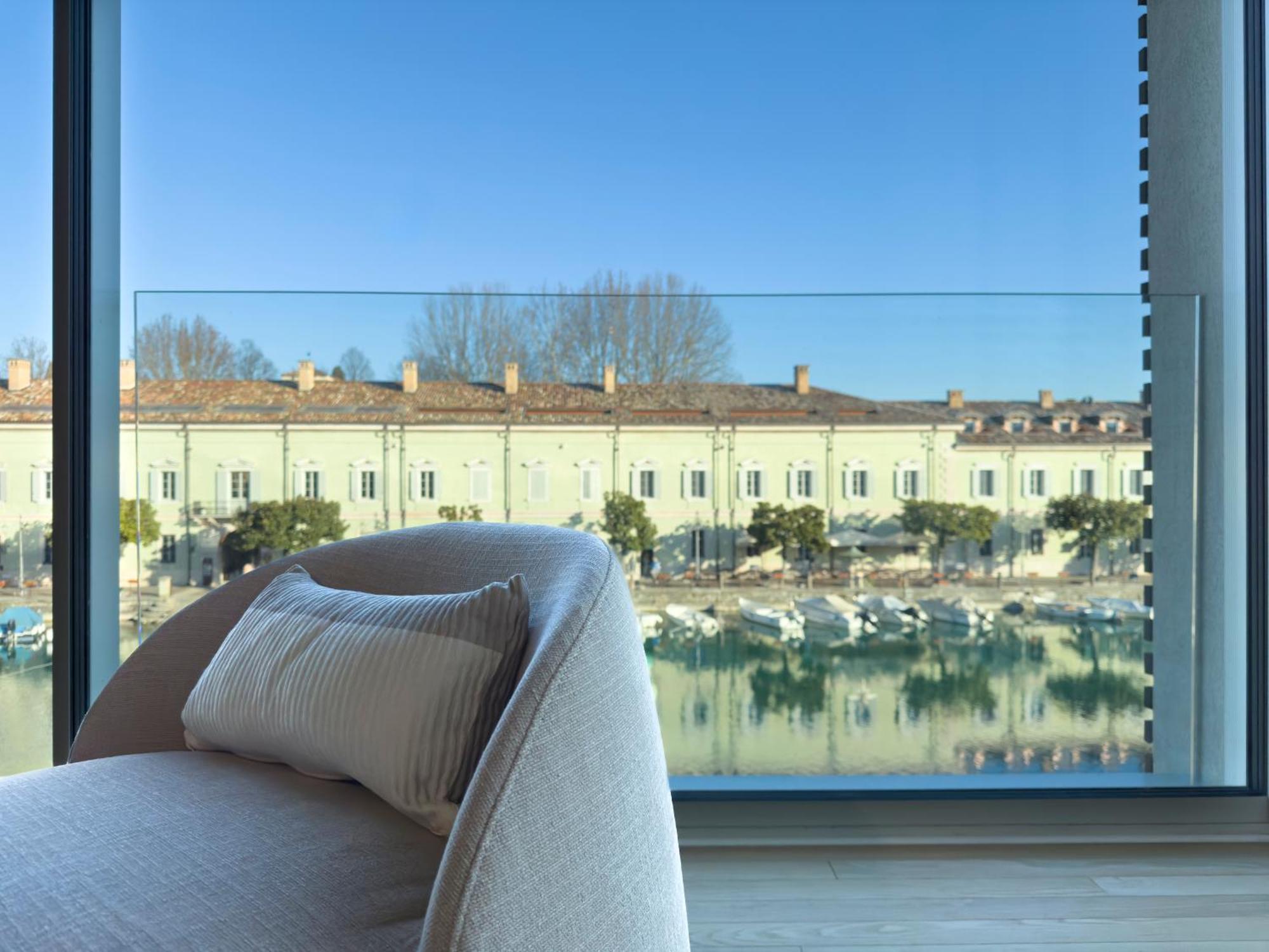 Palazzo Cordigero - Apartments Peschiera del Garda Extérieur photo