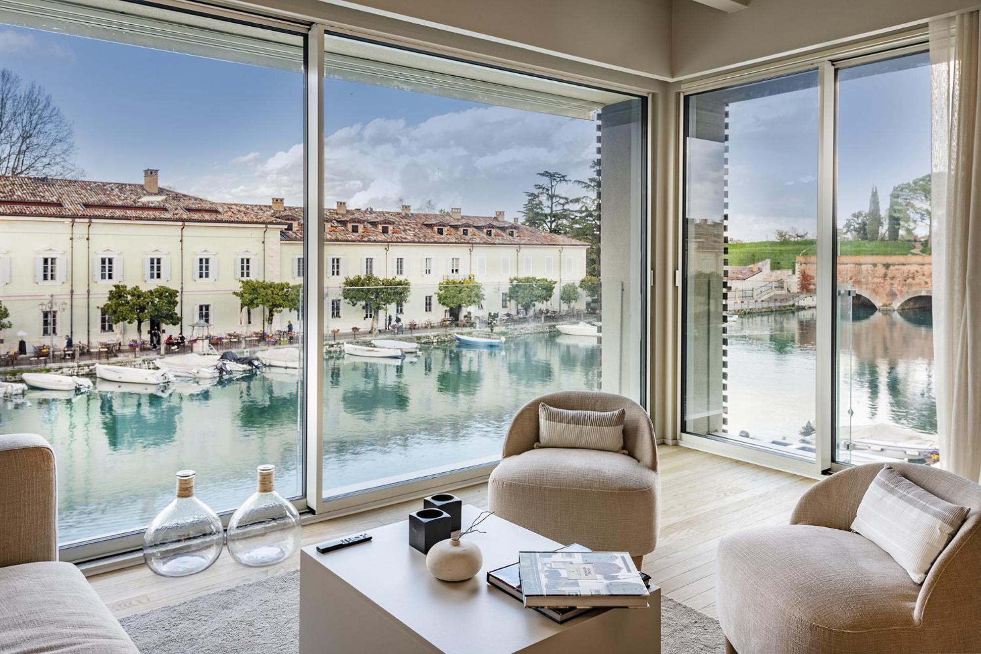 Palazzo Cordigero - Apartments Peschiera del Garda Extérieur photo