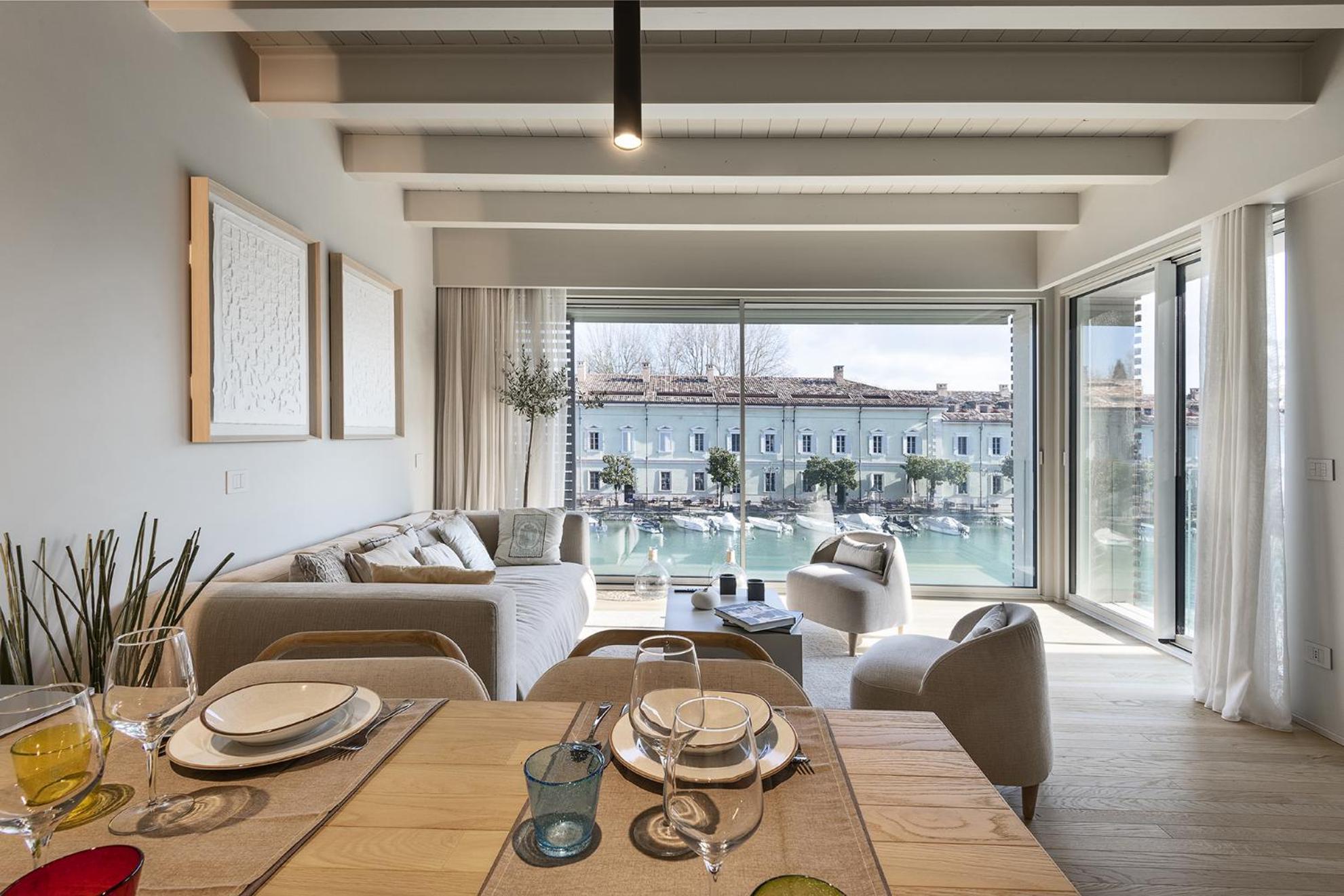 Palazzo Cordigero - Apartments Peschiera del Garda Extérieur photo